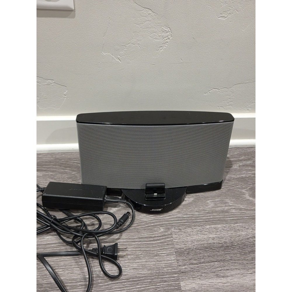 Bose SoundDock Series III 3 Digital Music System Speaker Dock No Remote